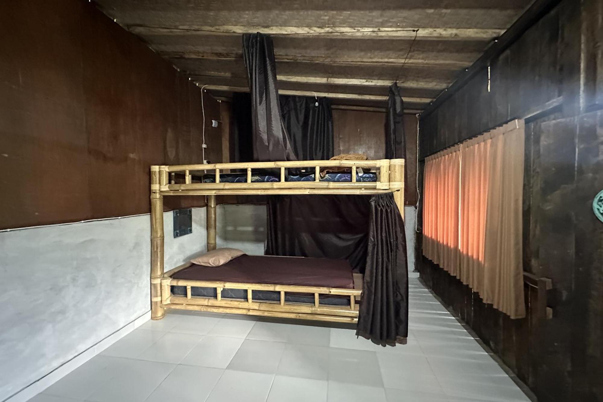 Lumbung Langit Bali House & Hostel Tampaksiring Exterior photo