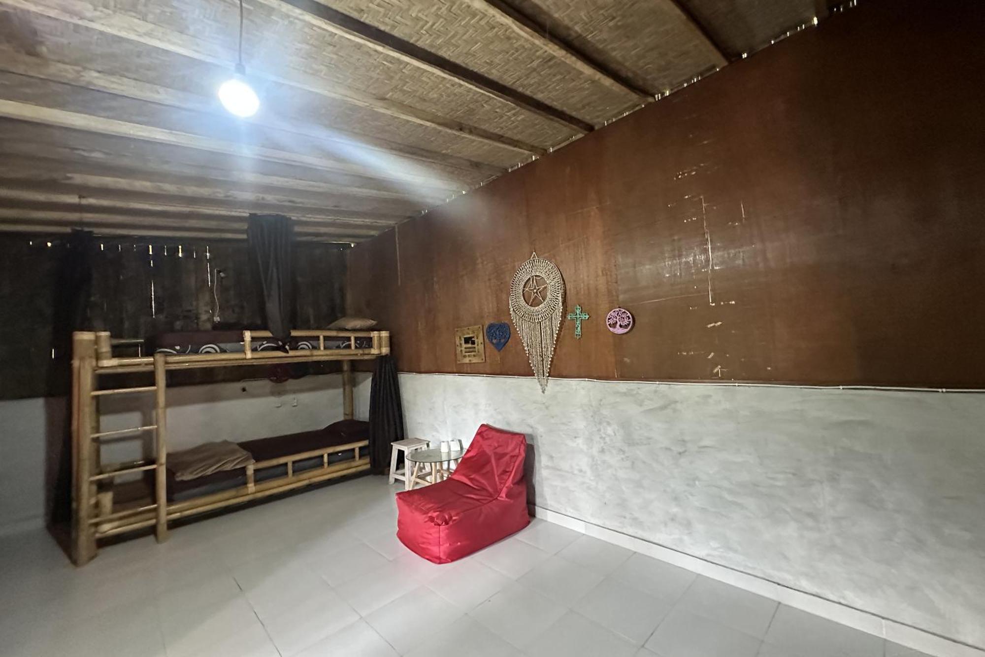 Lumbung Langit Bali House & Hostel Tampaksiring Exterior photo